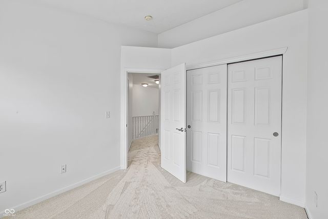 11725 Chant Lane Unit 5, Zionsville, IN 46077