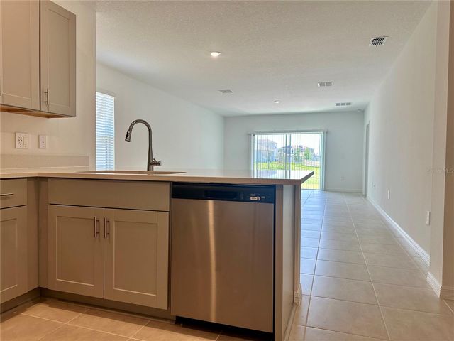 534 WAYLAND DRIVE, Haines City, FL 33844