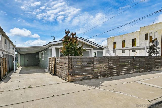 4094 Swift, San Diego, CA 92104