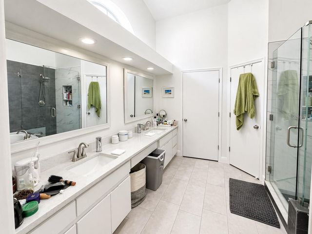 1208 TIGER WOOD COURT, Valrico, FL 33596