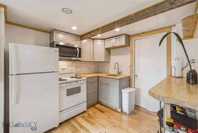 407 S 10th Avenue, Bozeman, MT 59715