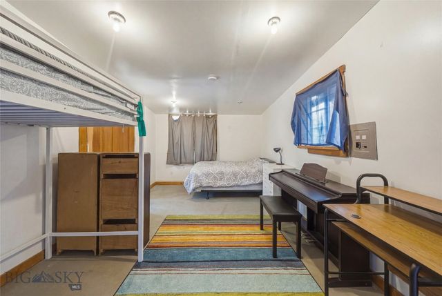 407 S 10th Avenue, Bozeman, MT 59715