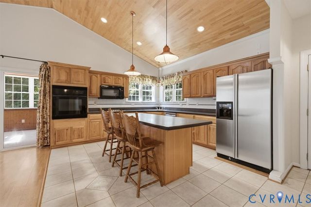 12600 Lilking Rd, Chester, VA 23831