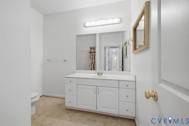 12600 Lilking Rd, Chester, VA 23831