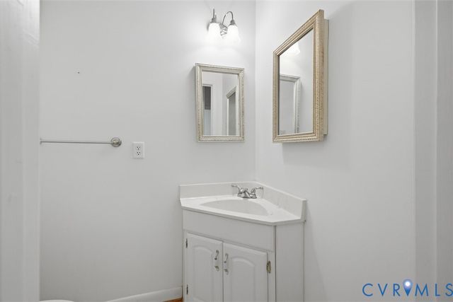 12600 Lilking Rd, Chester, VA 23831