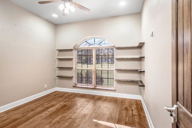 2232 N US HWY 59, Carthage, TX 75633