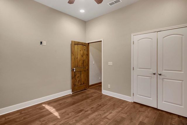 2232 N US HWY 59, Carthage, TX 75633