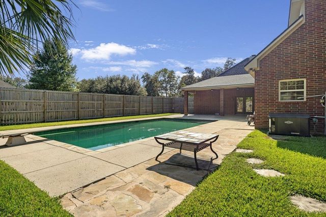 2232 N US HWY 59, Carthage, TX 75633