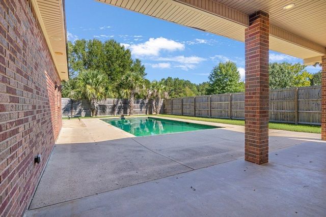 2232 N US HWY 59, Carthage, TX 75633