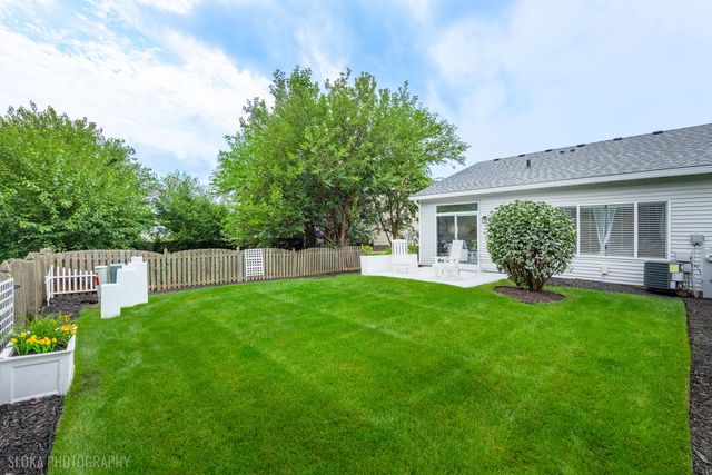 2246 Margaret Drive, Montgomery, IL 60538