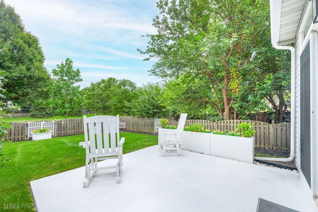 2246 Margaret Drive, Montgomery, IL 60538