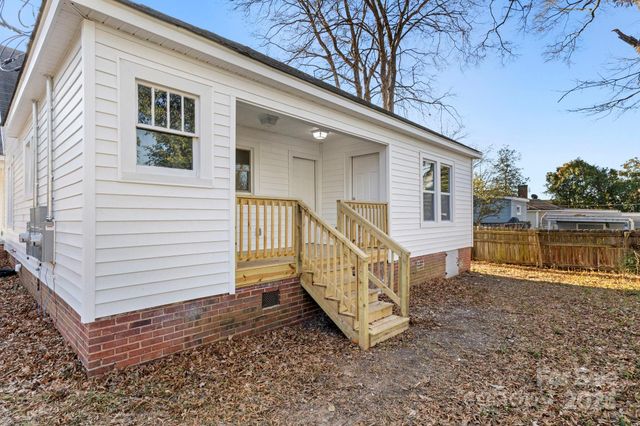 266 Moore Drive NW, Concord, NC 28025