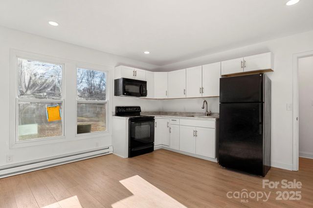 266 Moore Drive NW, Concord, NC 28025