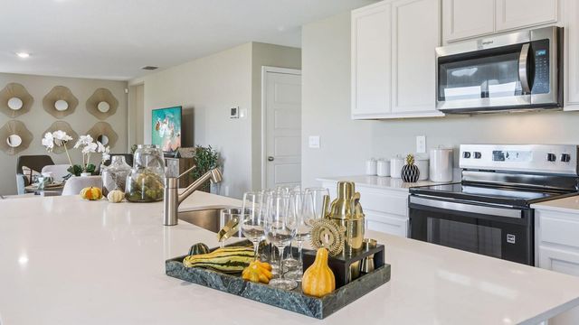 5535 TAVERNA LOOP, Winter Haven, FL 33884