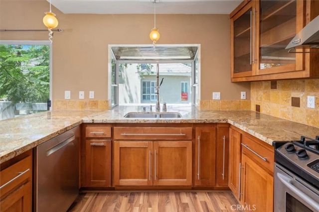 26105 Mcbean Pkwy Unit 64, Valencia, CA 91355