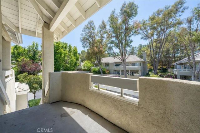 26105 Mcbean Pkwy Unit 64, Valencia, CA 91355