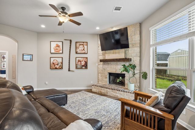 2509 Hollon Drive, Caddo Mills, TX 75135