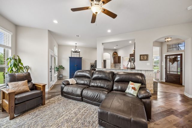 2509 Hollon Drive, Caddo Mills, TX 75135