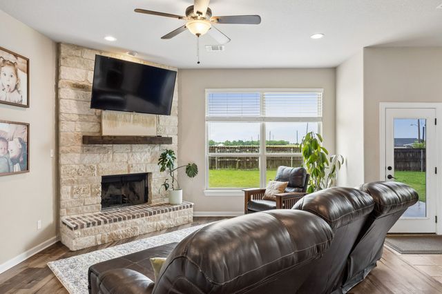 2509 Hollon Drive, Caddo Mills, TX 75135