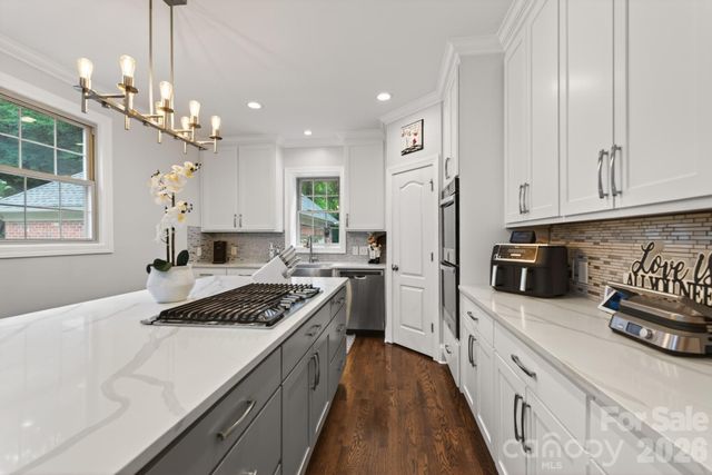 4618 Water Oak Drive, Lake Wylie, SC 29710