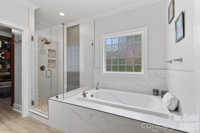 4618 Water Oak Drive, Lake Wylie, SC 29710