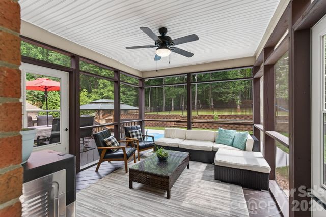 4618 Water Oak Drive, Lake Wylie, SC 29710