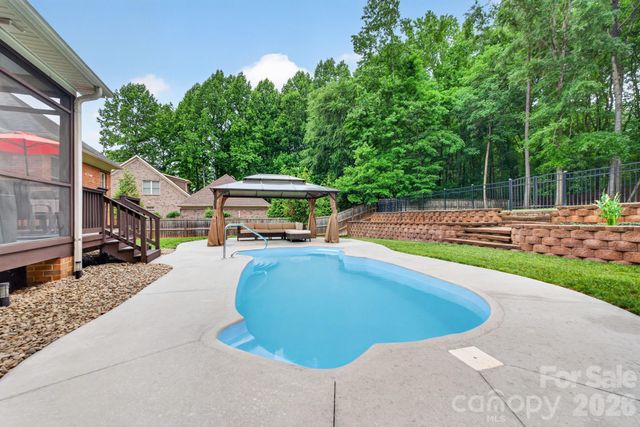 4618 Water Oak Drive, Lake Wylie, SC 29710
