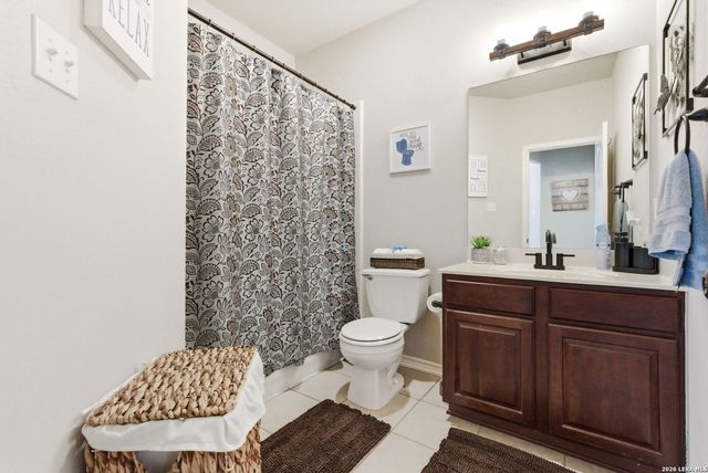 106 Lindseys Cv, San Antonio, TX 78258