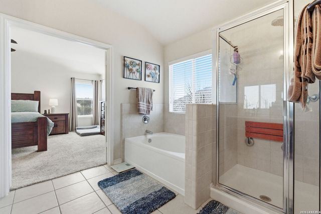 106 Lindseys Cv, San Antonio, TX 78258