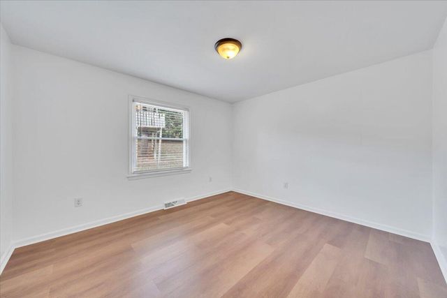 441 Aragona DR, Vinton, VA 24179