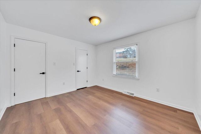 441 Aragona DR, Vinton, VA 24179