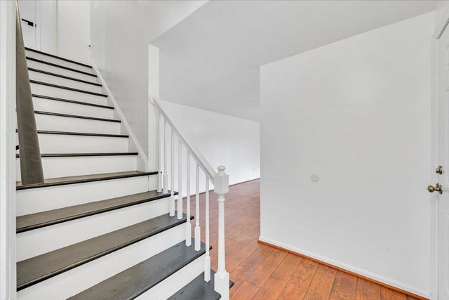 441 Aragona DR, Vinton, VA 24179