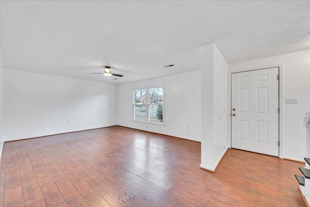 441 Aragona DR, Vinton, VA 24179