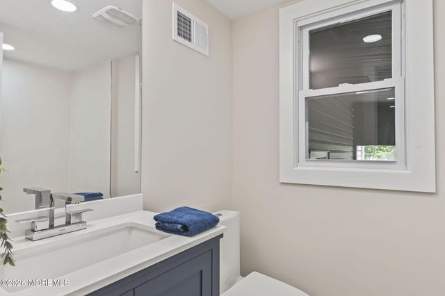 1585 Saint Ann Street, Scotch Plains, NJ 07076