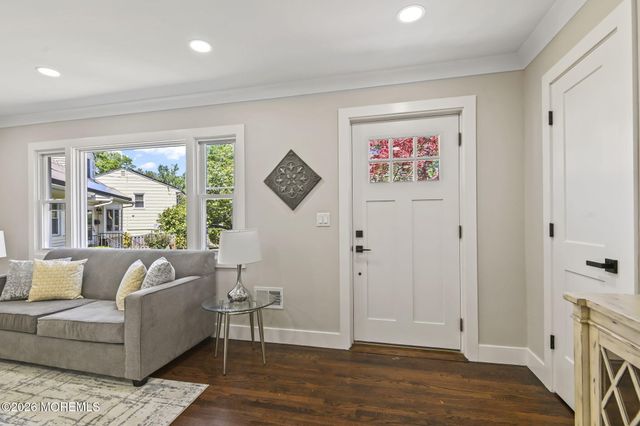 1585 Saint Ann Street, Scotch Plains, NJ 07076
