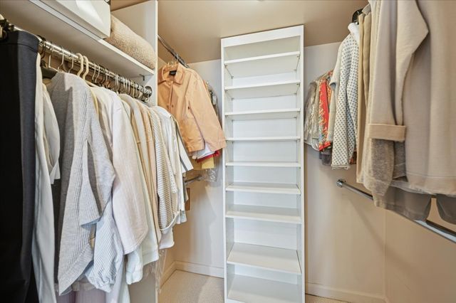 161 E Chicago Avenue 56H, Chicago, IL 60611