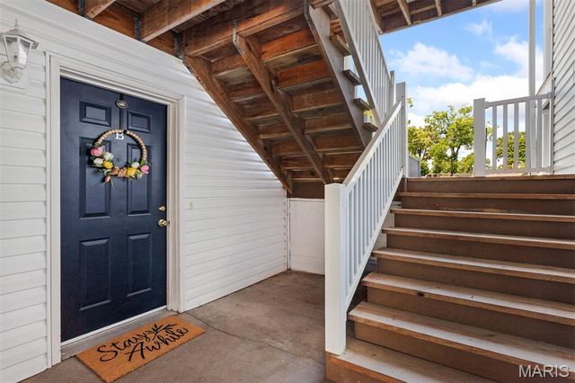 100 Towne Square Court B, Eureka, MO 63025