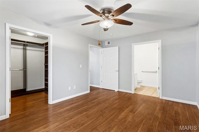 100 Towne Square Court B, Eureka, MO 63025