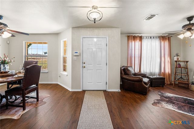 7914 Knowlton Road, San Antonio, TX 78263