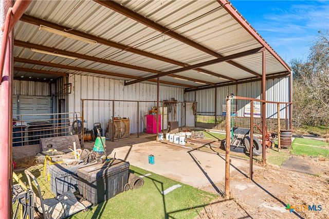 7914 Knowlton Road, San Antonio, TX 78263