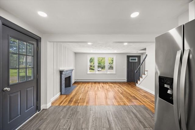 15 Boyden Drive, Foxboro, MA 02035