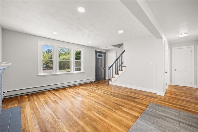 15 Boyden Drive, Foxboro, MA 02035