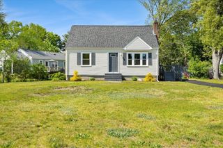 15 Boyden Drive, Foxboro, MA 02035