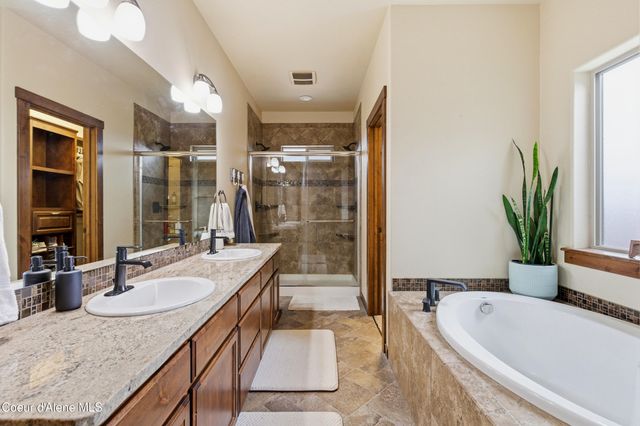 1176 W Watercress Ave, Post Falls, ID 83854