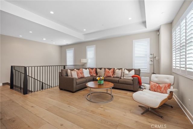 142 Sabbia, Irvine, CA 92602