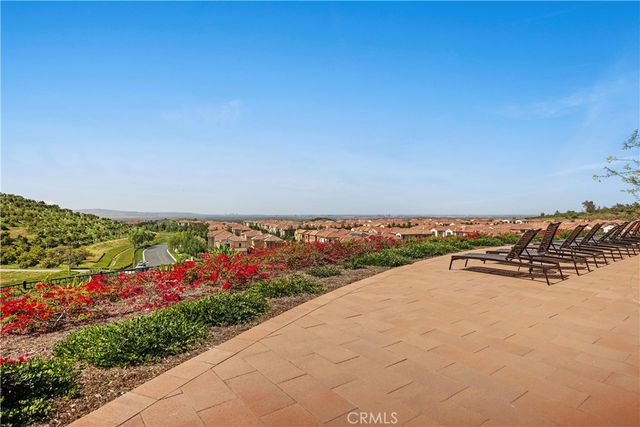 142 Sabbia, Irvine, CA 92602