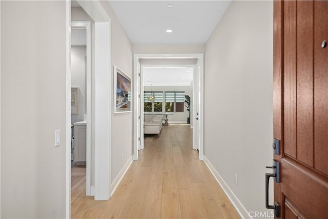 142 Sabbia, Irvine, CA 92602