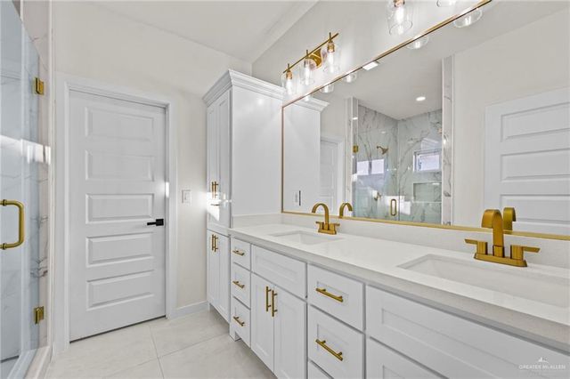 3320 E Kidd Avenue, Edinburg, TX 78542