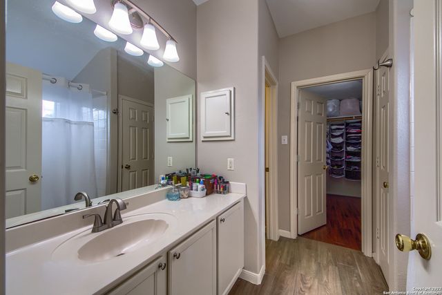 20515 Tree Meadows, San Antonio, TX 78258