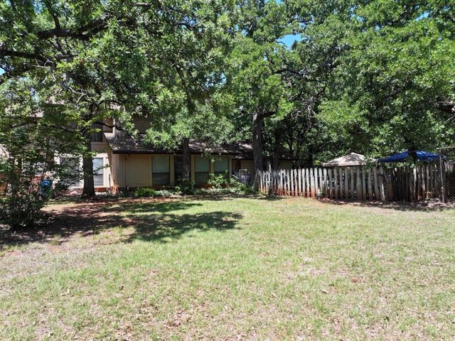 604 Dripping Springs Drive, Edmond, OK 73034